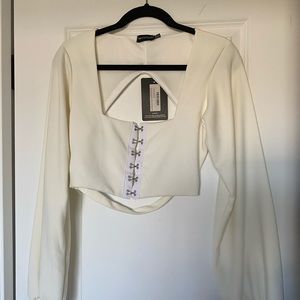 Pretty Little Thing Backless Hook & Eye Top